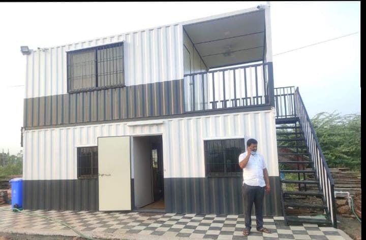 Portable Farmhouse Cabin