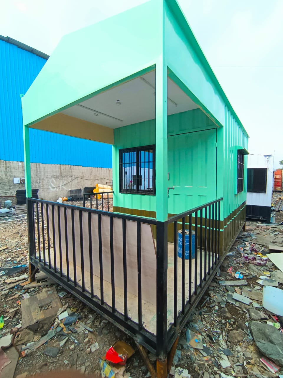 Portable Farmhouse Cabin 3